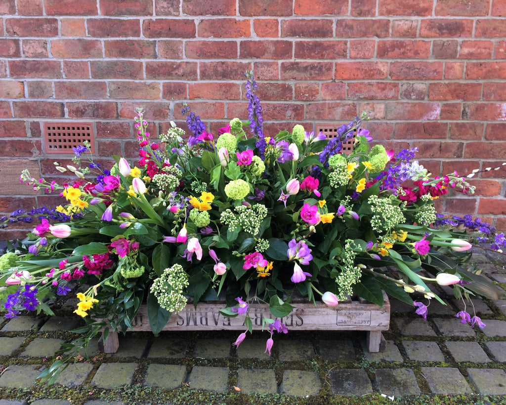 Funeral Casket Spray Shop Online Flowers on Main Street, Keyworth
